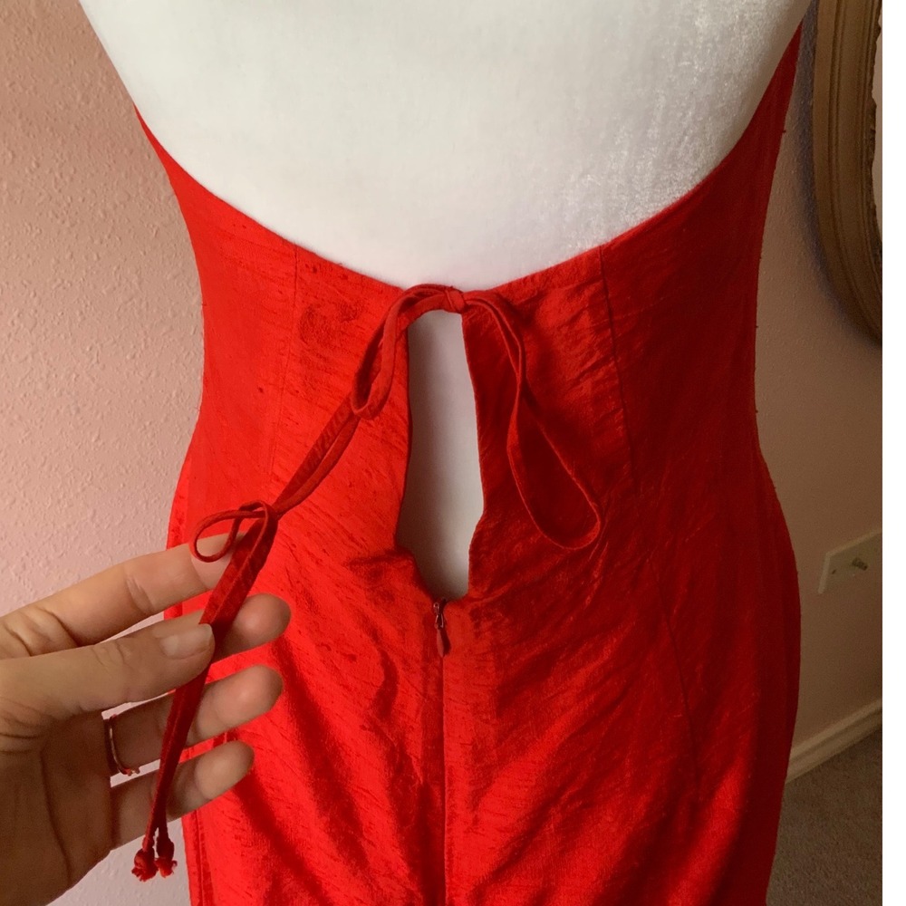 Vintage 80s / 90s Cherry Red Strapless Silk Cocktail Dress - Betty Boop! - Picture 4 of 6
